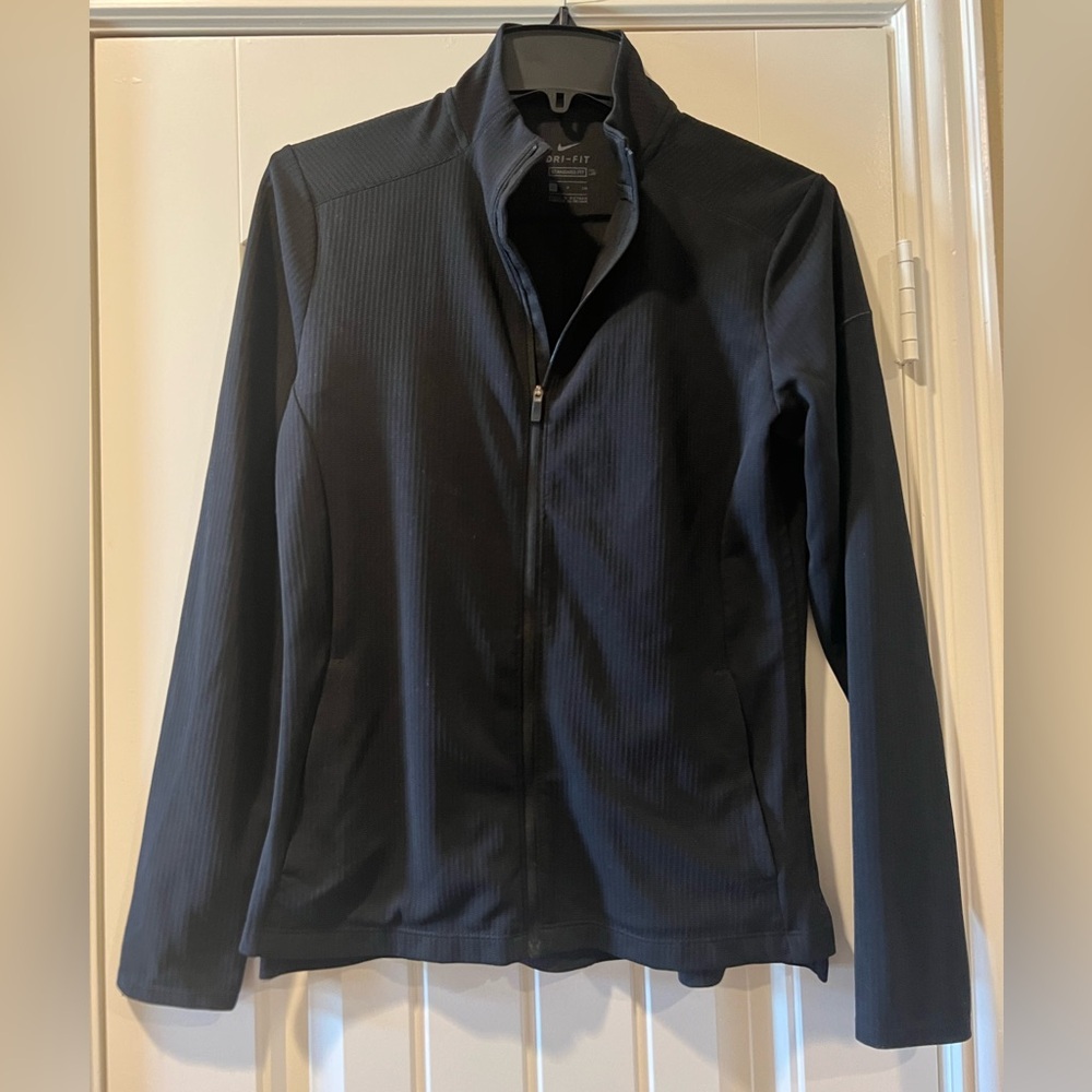 Nike • Women’s Dri-Fit Black Lightweight Jacket • Small